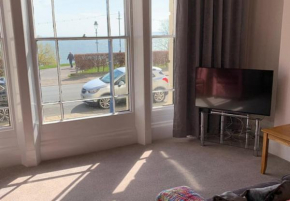 Crescent View - Panoramic sea views